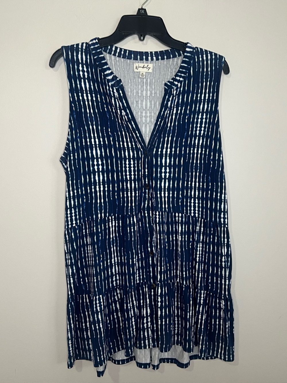Wonderly Navy & White Sleeveless Tie-Dye Tunic